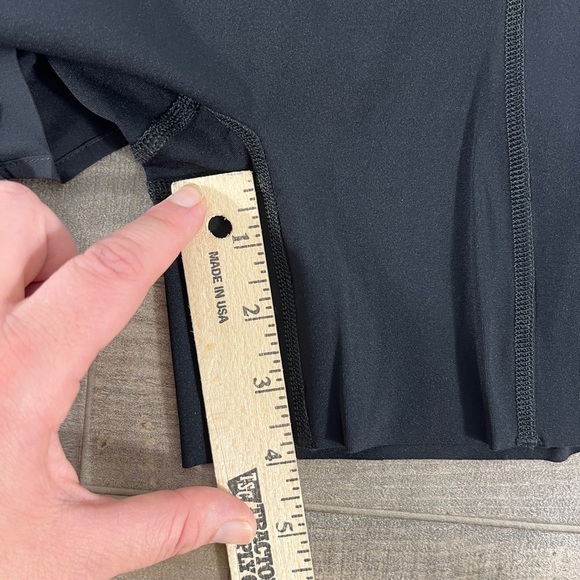 NEW Spanx Get Moving Pleated Skort Black - Picture 11 of 12